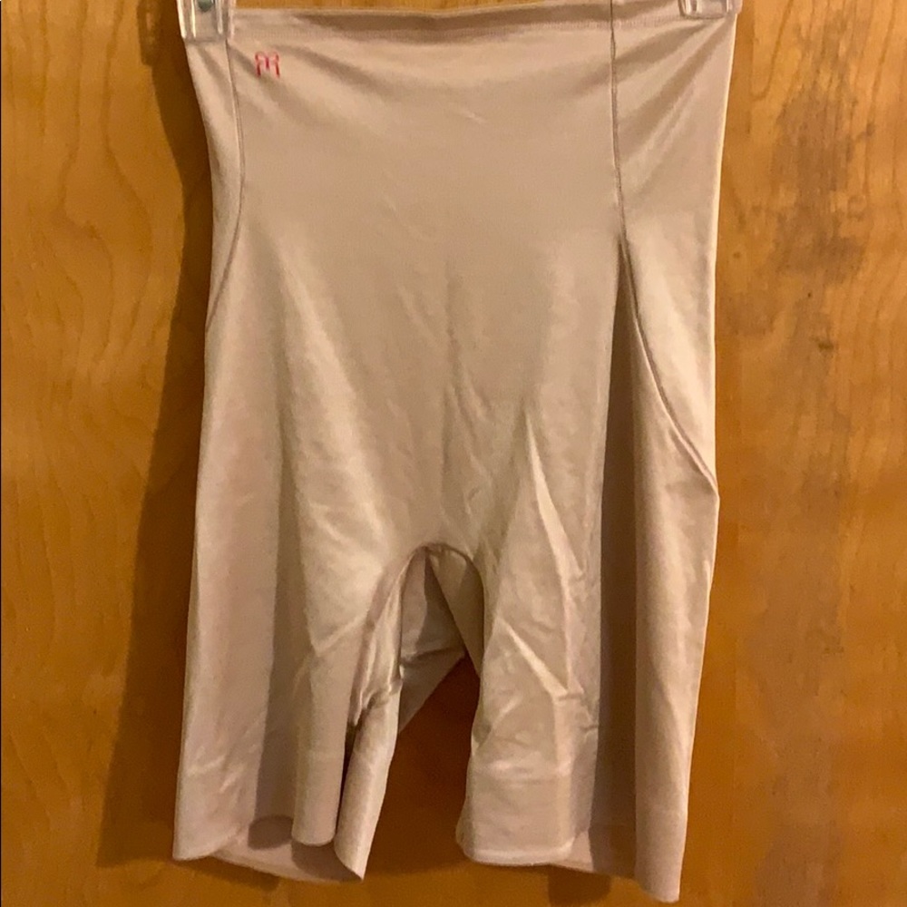 Ruby Ribbon Thigh Slimmer -Size XL